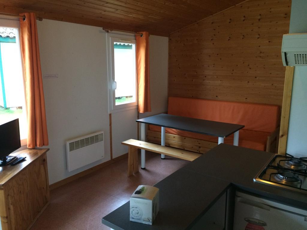 Camping Les Lupins Seppois-le-Bas Zewnętrze zdjęcie